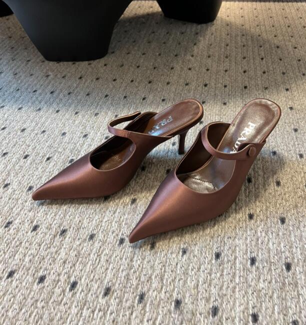 GlamyWomen Shoes - 111