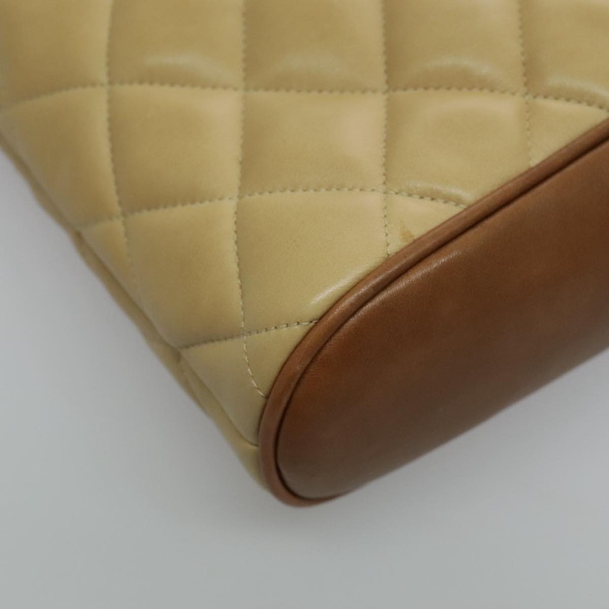 CHANEL Chain Shoulder Bag Lamb Skin Beige Gold CC 95932