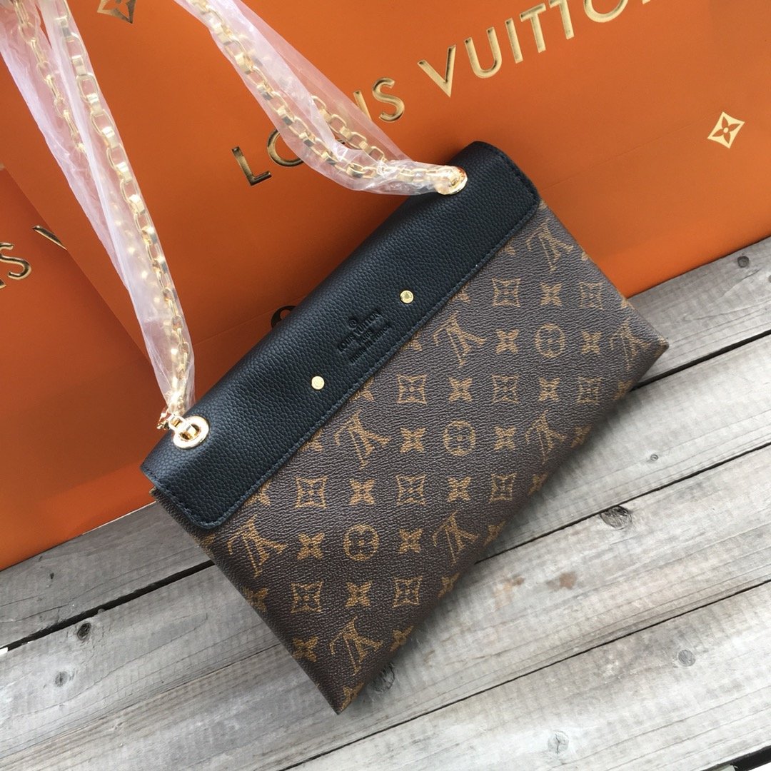 EN - New Arrival Bags LUV 211
