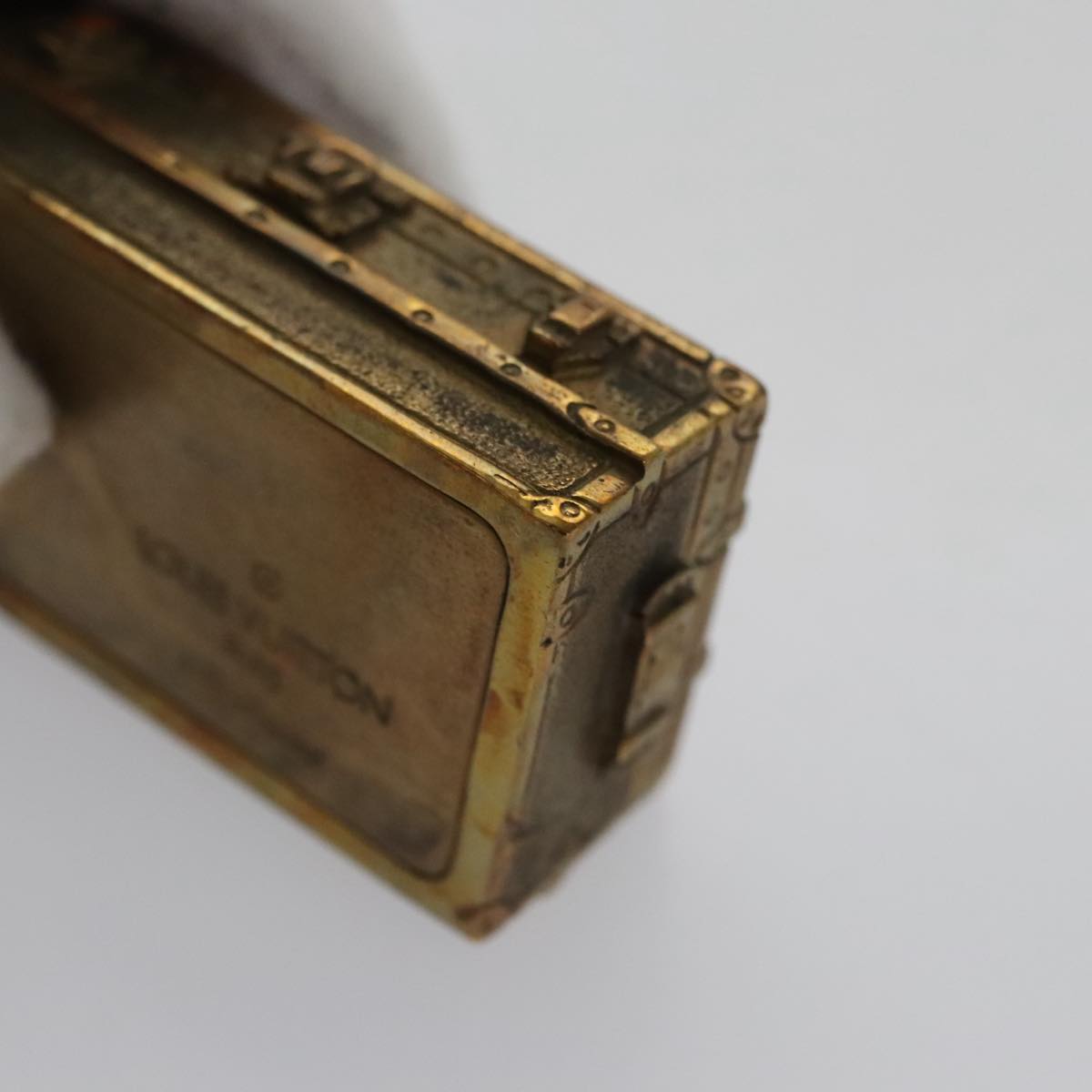 LOUIS VUITTON Trunk Paper weight metal Gold LV 96084