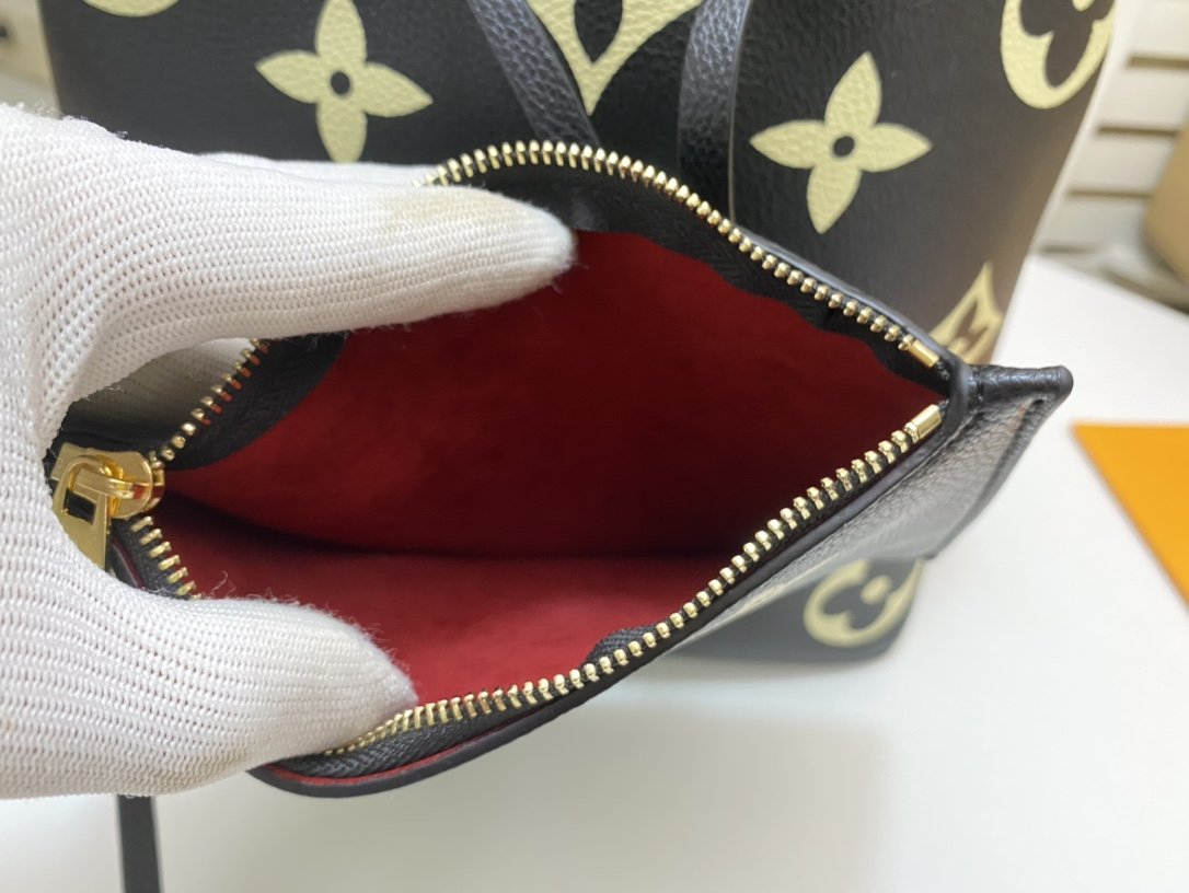 EN - New Arrival Bags LUV 103