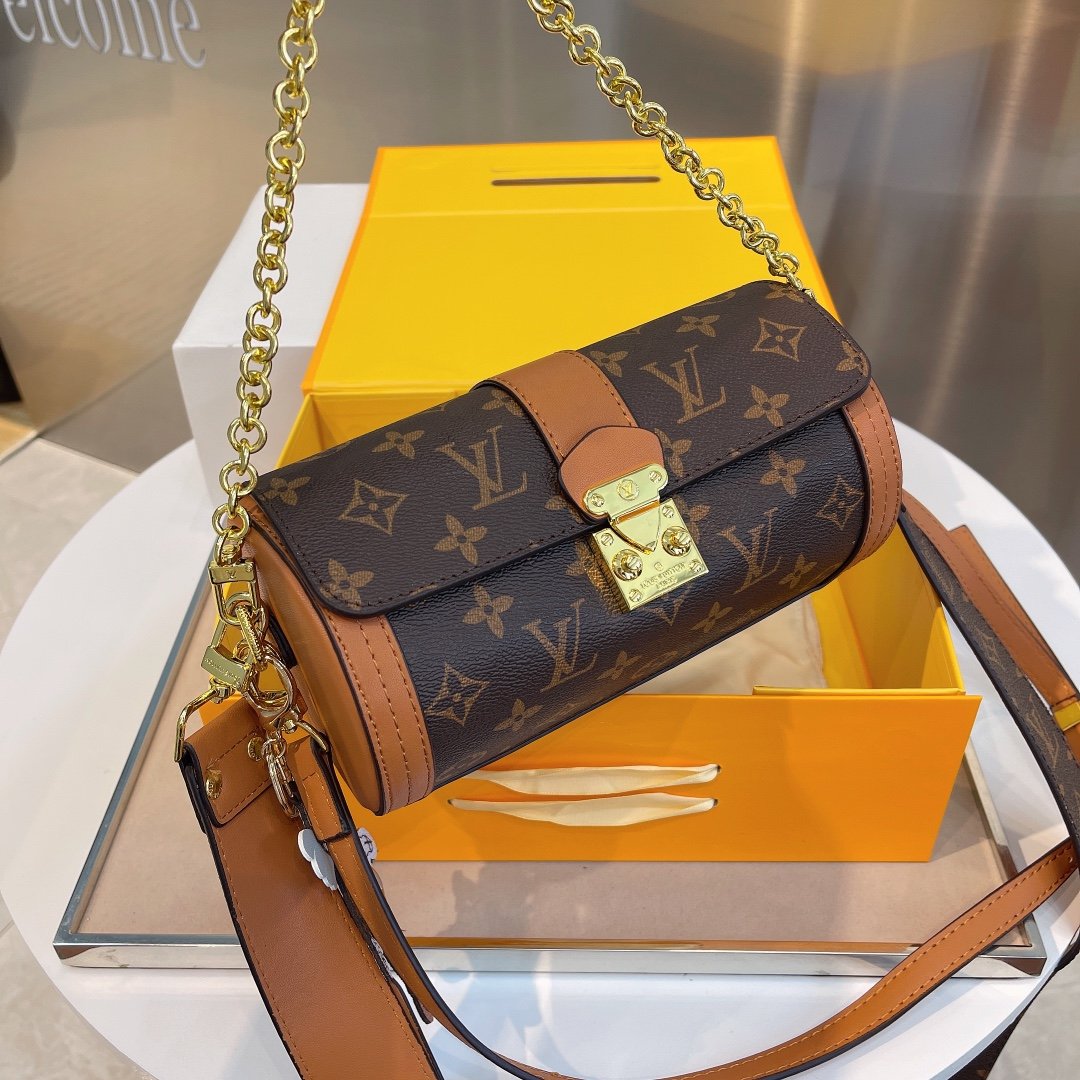 EN - New Arrival Bags LUV 478