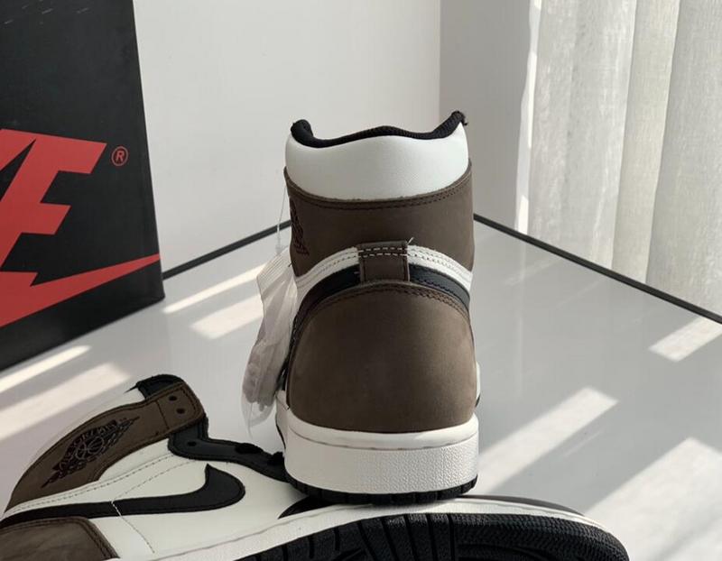 SAMC - NKE Shoes - 1667