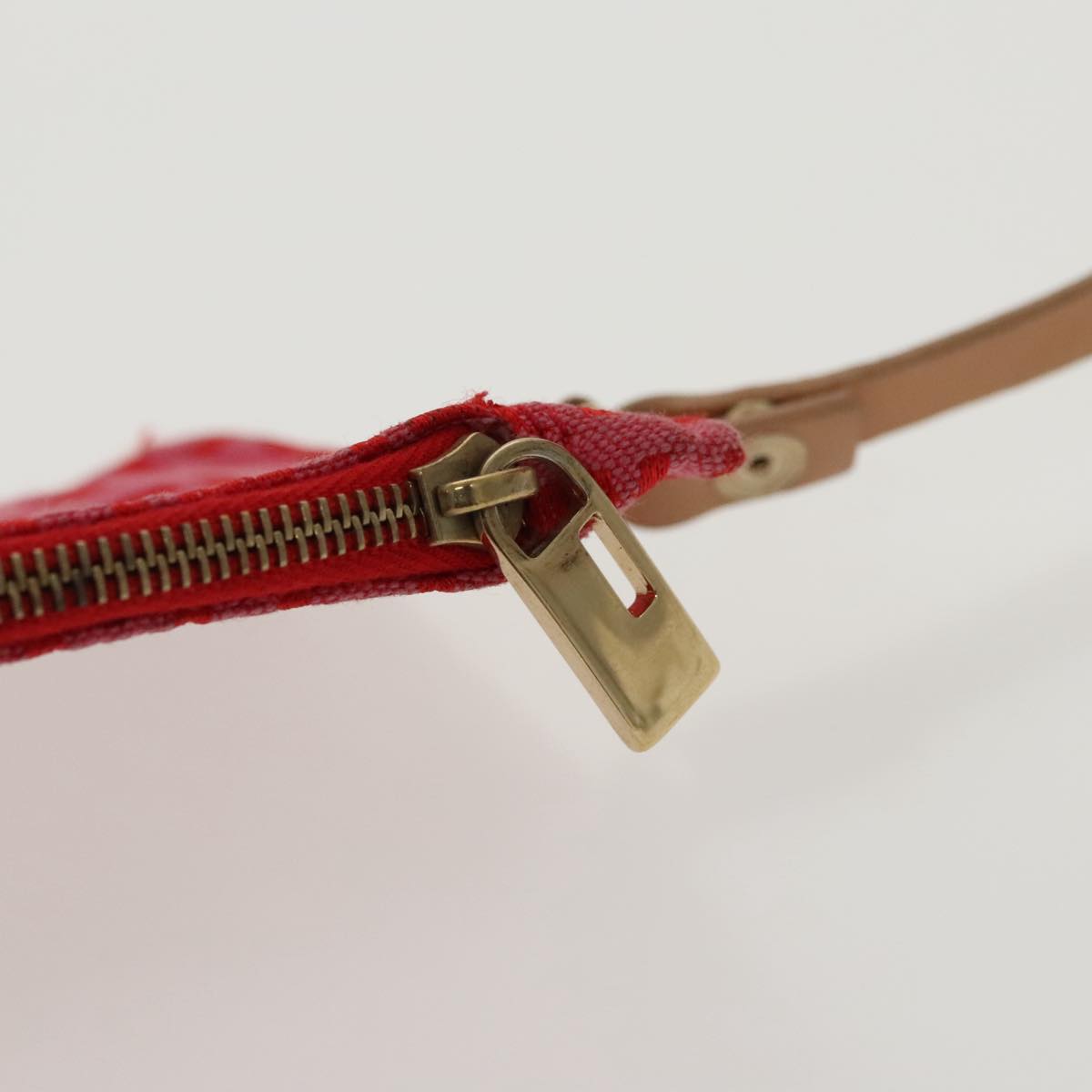 FENDI Zucchino Canvas Hand Bag Red Gold 96951