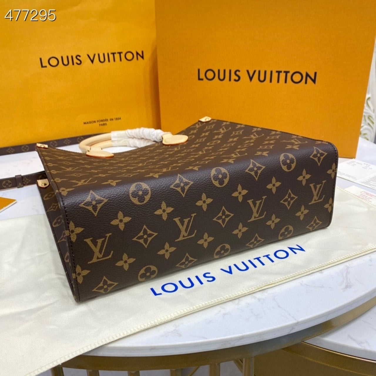 LV Sac Plat PM Monogram Canvas For Women, WomenÃ¢â‚¬â„¢s Handbags, Shoulder And Crossbody Bags 11.8in/30cm LV M45848
