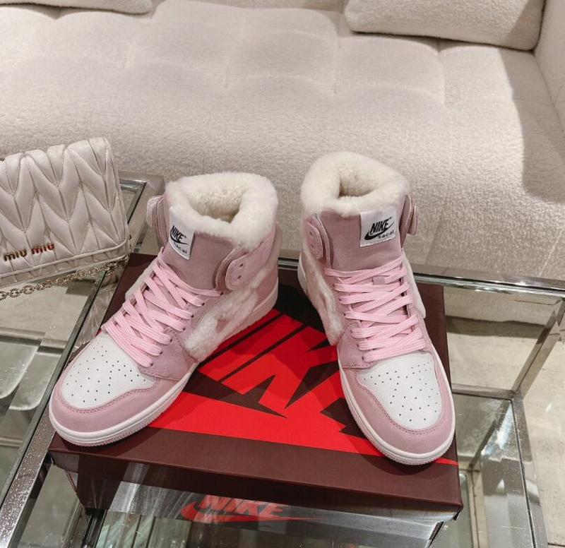 SAMC - NKE Shoes - 322