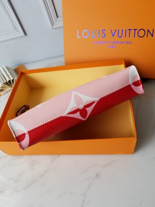 LOV2 Bags - Luxurious Bags  1140