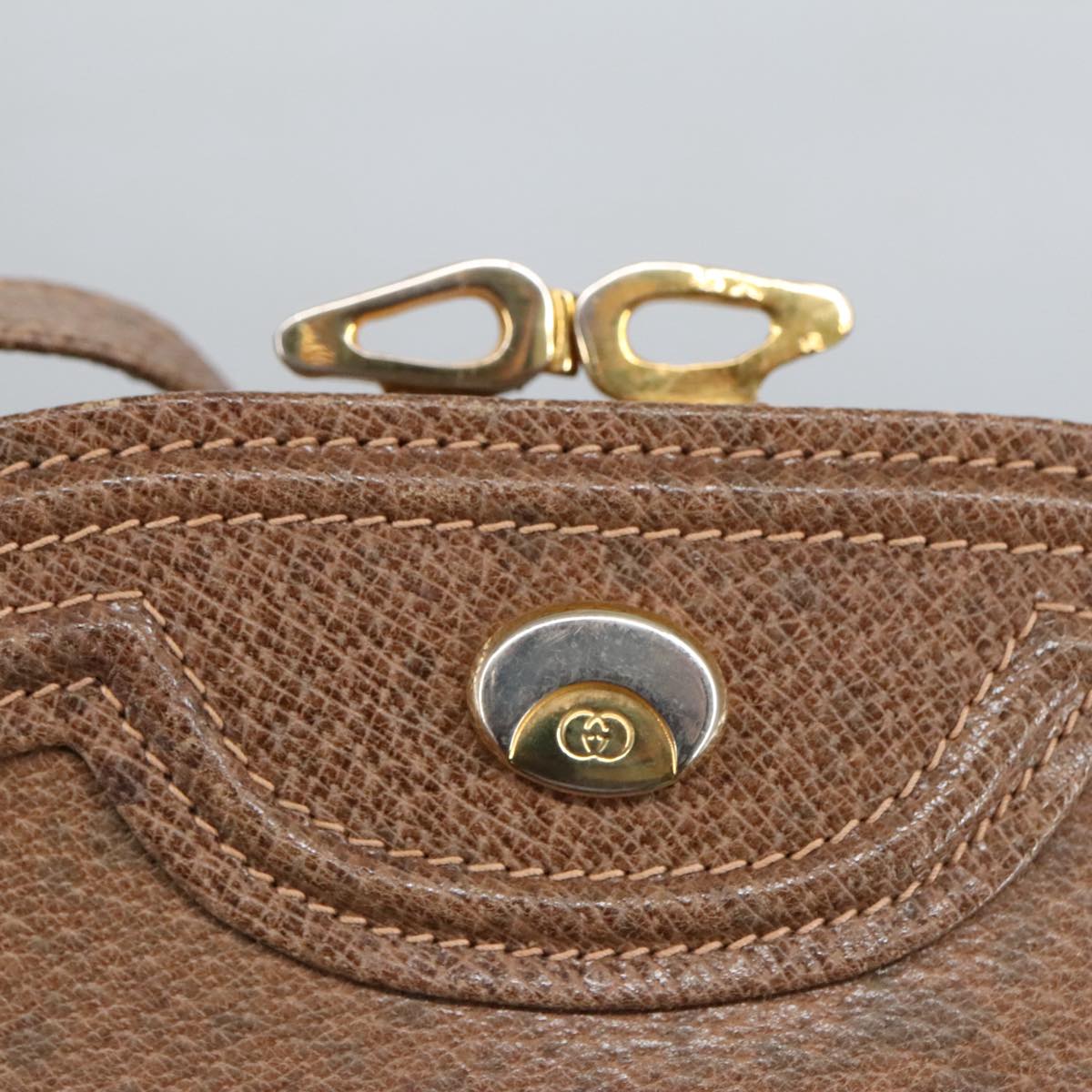 GUCCI Shoulder Bag Leather Brown Gold 97581