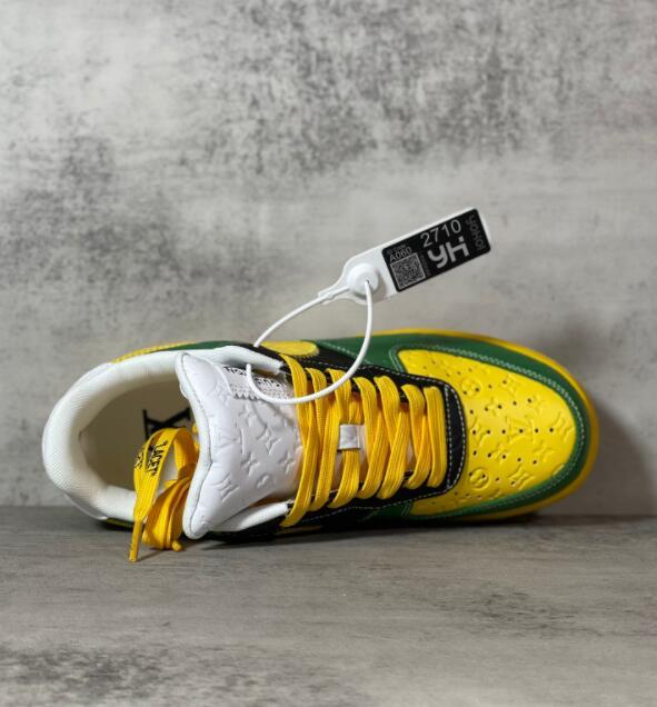 SAMC - NKE Shoes - 097