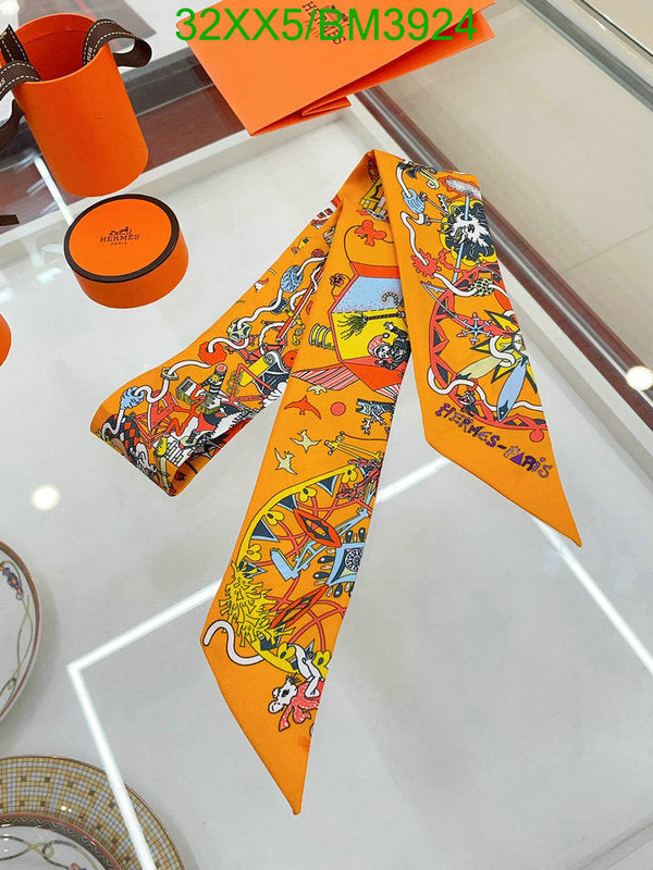SAMC - HMS Scarves - 259
