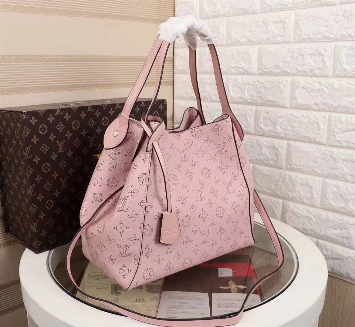 EN - New Arrival Bags LUV 293