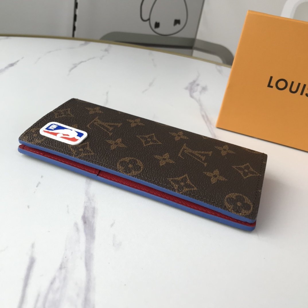 EN - New Arrival Wallet LUV 032