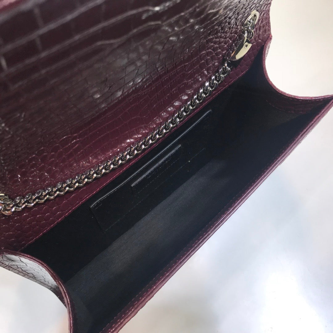 GLAMI Kate MeGLAMIum Chain Bag With Tassel In Embossed CrocoGLAMIle Dark Violet For Women 9.4in/24cm YSL