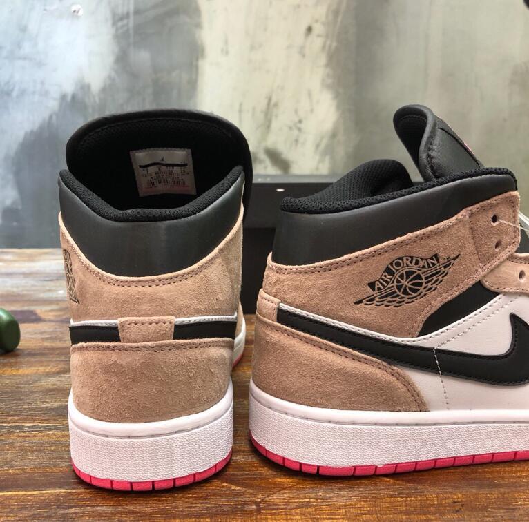 SAMC - NKE Shoes - 1868