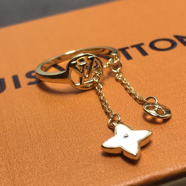 Combo LV Necklaces 105