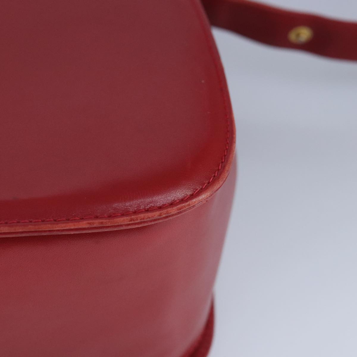 GUCCI Shoulder Bag Leather Red Gold 98126