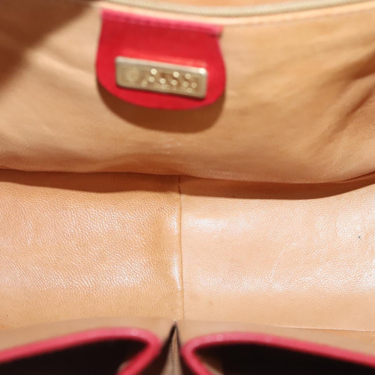 GUCCI Shoulder Bag Leather Red Gold 98126