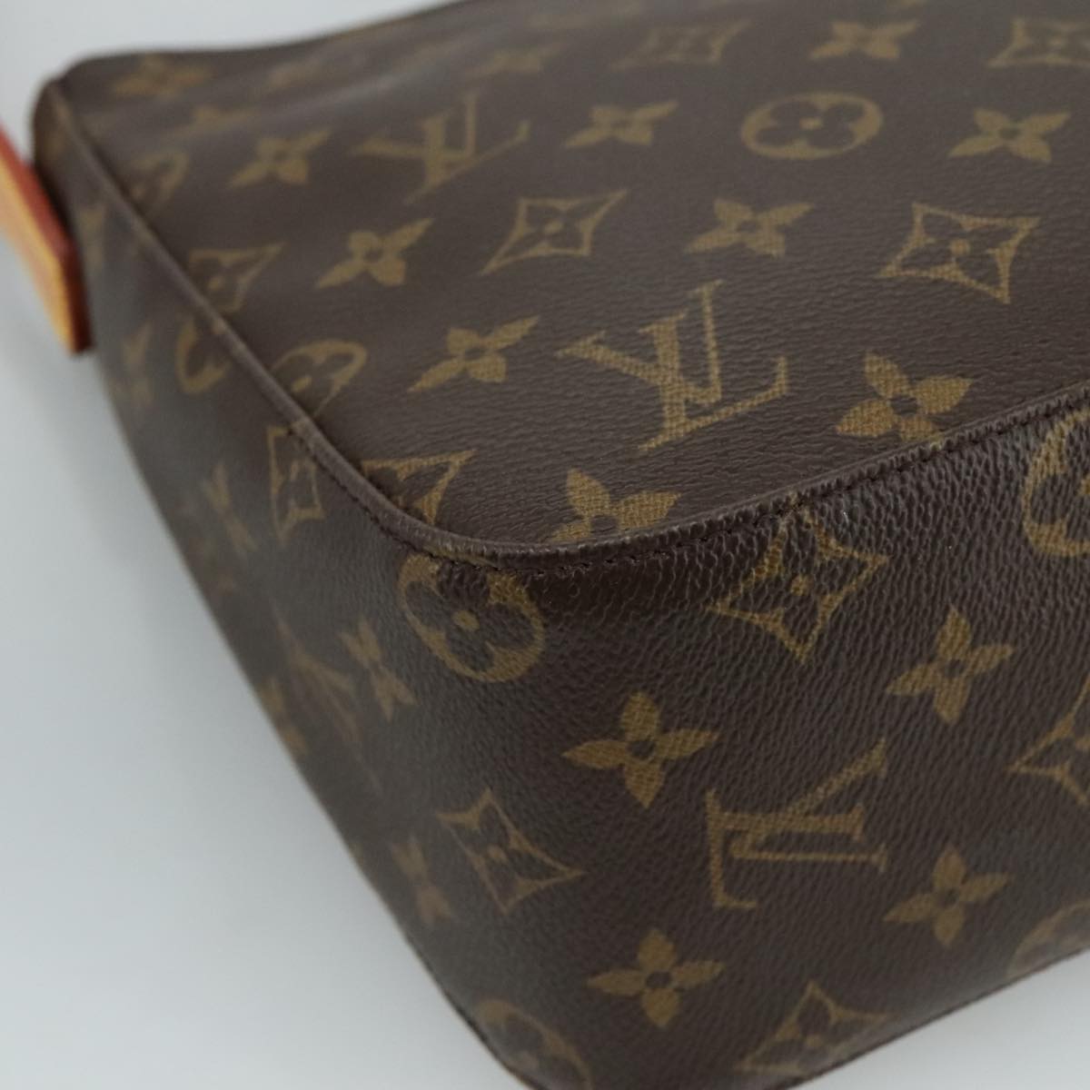 LOUIS VUITTON Monogram Looping MM Shoulder Bag M51146 LV 98178A