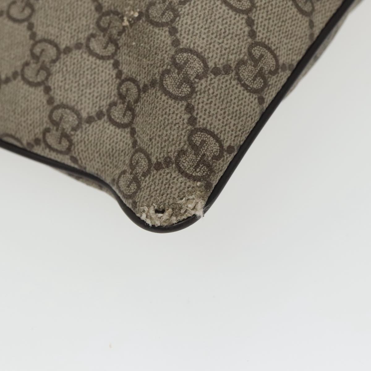 GUCCI GG Supreme Shoulder Bag PVC Beige Silver 141626 98221
