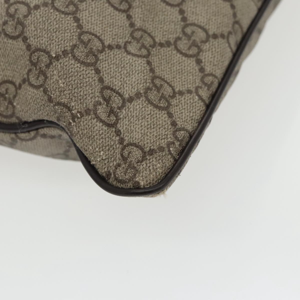 GUCCI GG Supreme Shoulder Bag PVC Beige Silver 141626 98221