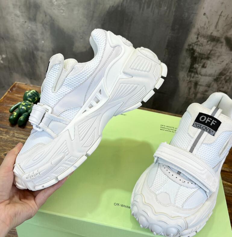 SAMC - NKE Shoes - 257