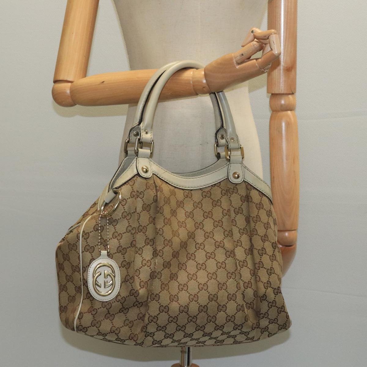 GUCCI GG Canvas Tote Bag Beige Gold 211944 98334