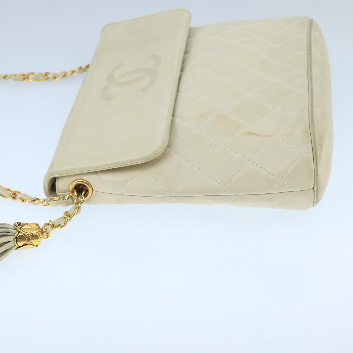 CHANEL Matelasse Chain Shoulder Bag Lamb Skin White Gold CC 98413