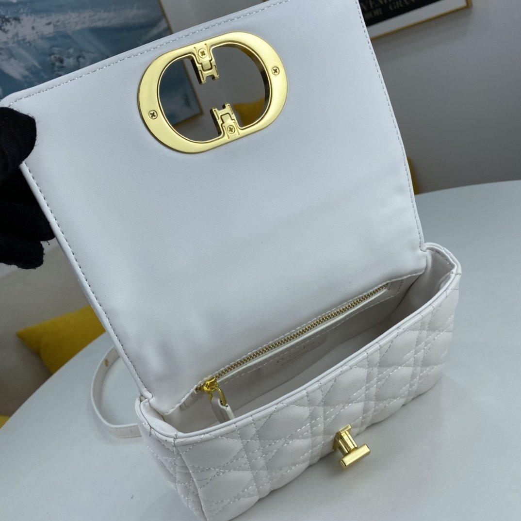 EN - New Arrival Bags DIR 070