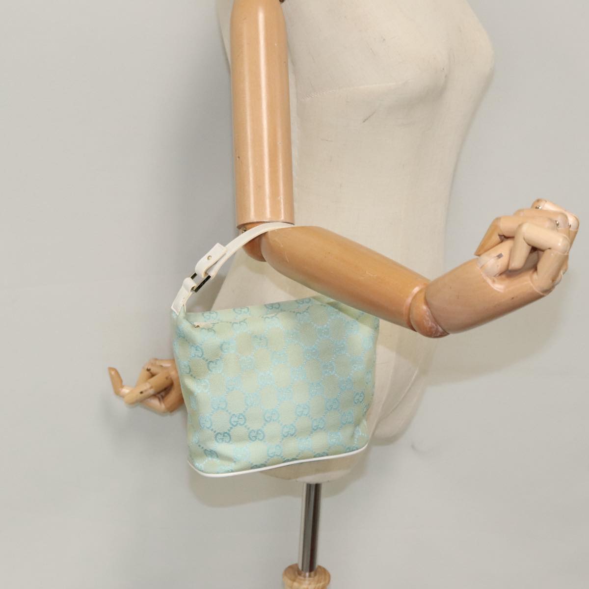 GUCCI GG Canvas Hand Bag Light Blue Gold 039 1147 98726