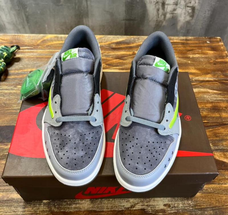 SAMC - NKE Shoes - 488