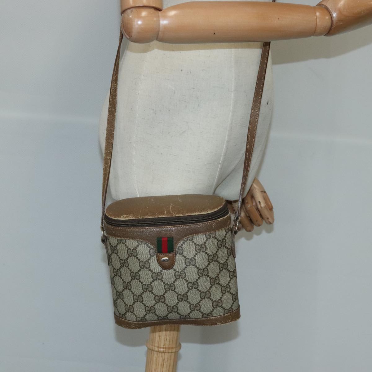 GUCCI GG Supreme Web Sherry Line Shoulder Bag PVC Beige Red 98956