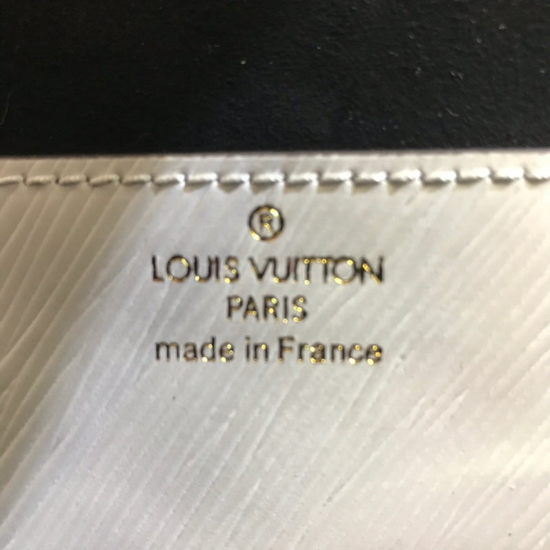LOV2 Bags - Luxurious Bags  2044