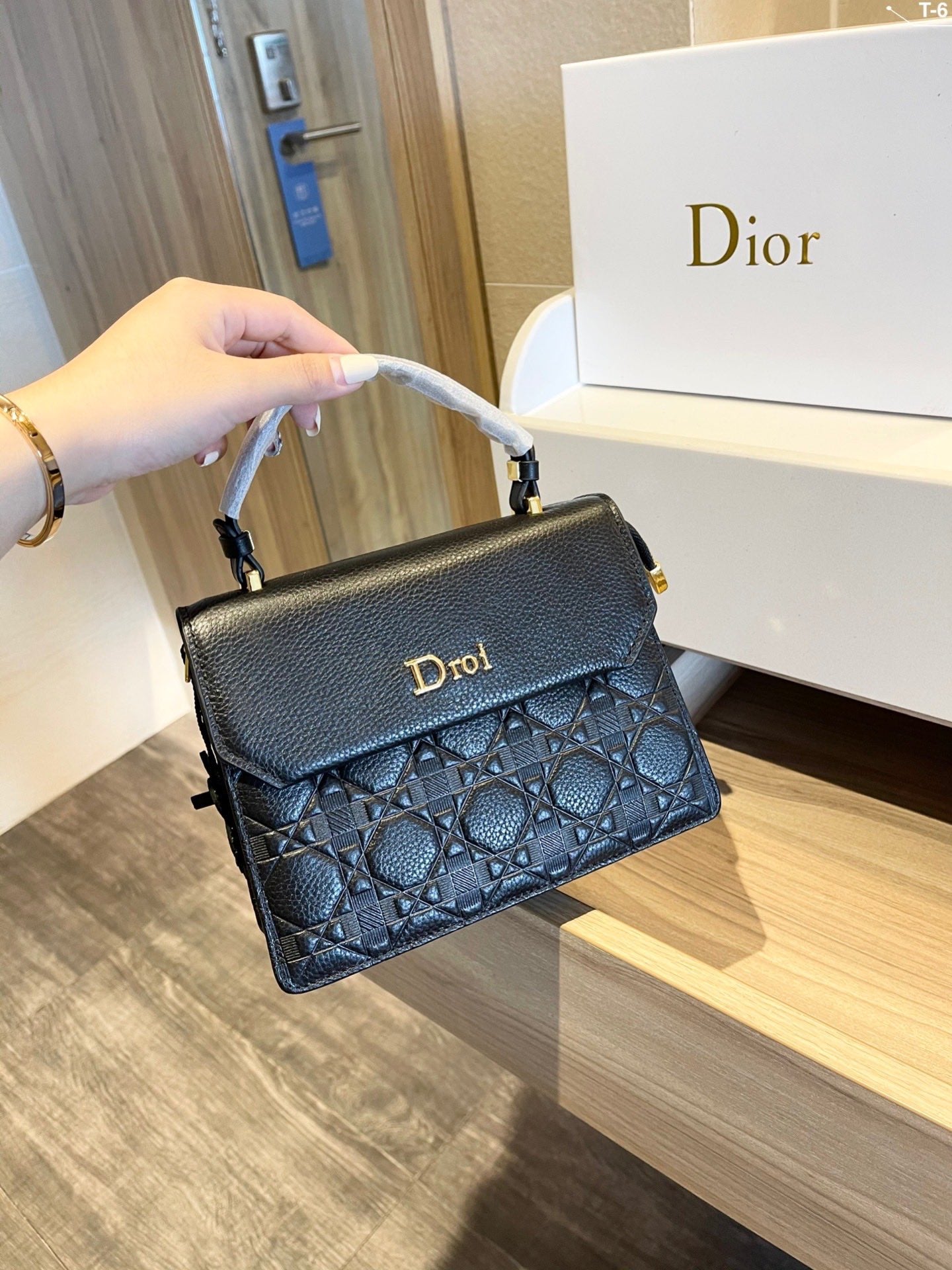EN - New Arrival Bags DIR 314