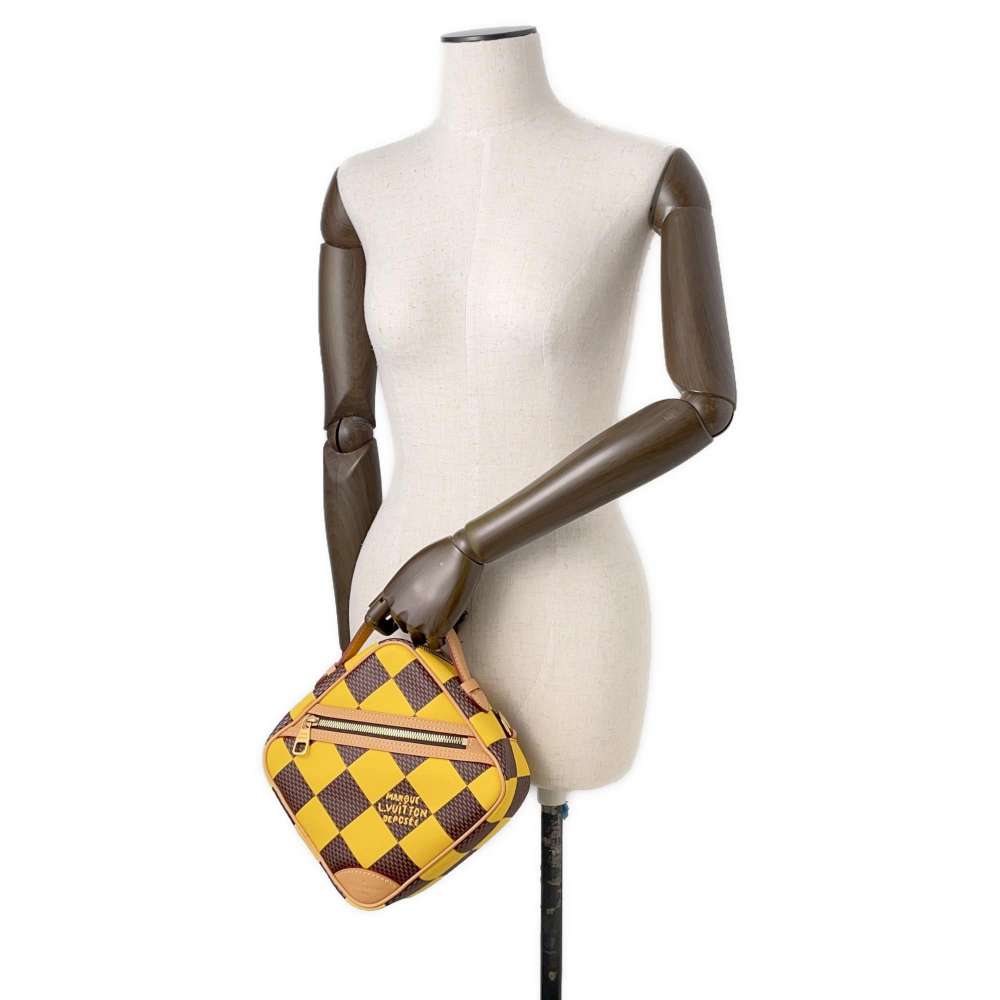 LOUIS VUITTON Chess Messenger JauneMatt N40562 Damier・Pop