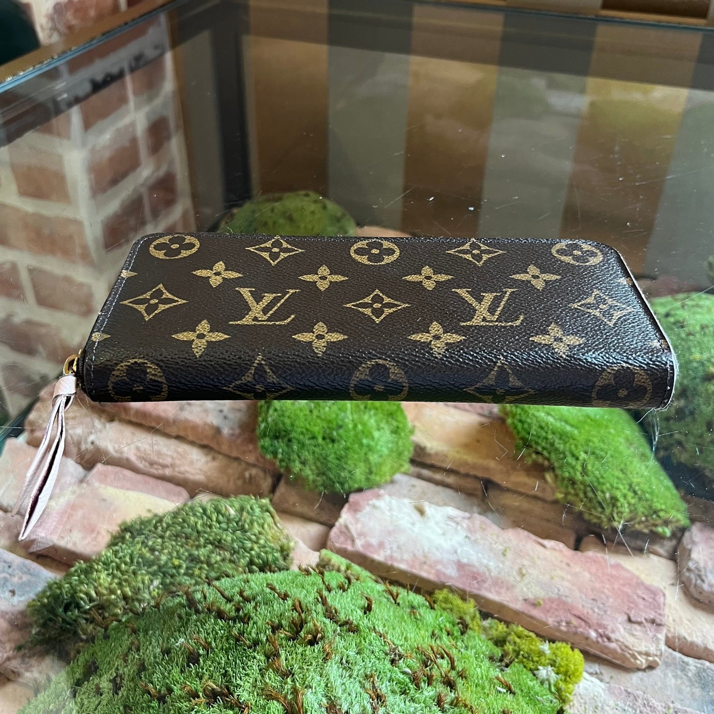 LOUIS VUITTON Clemence Monogram Rose Ballerine Wallet
