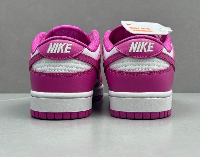 SAMC - NKE Shoes - 076
