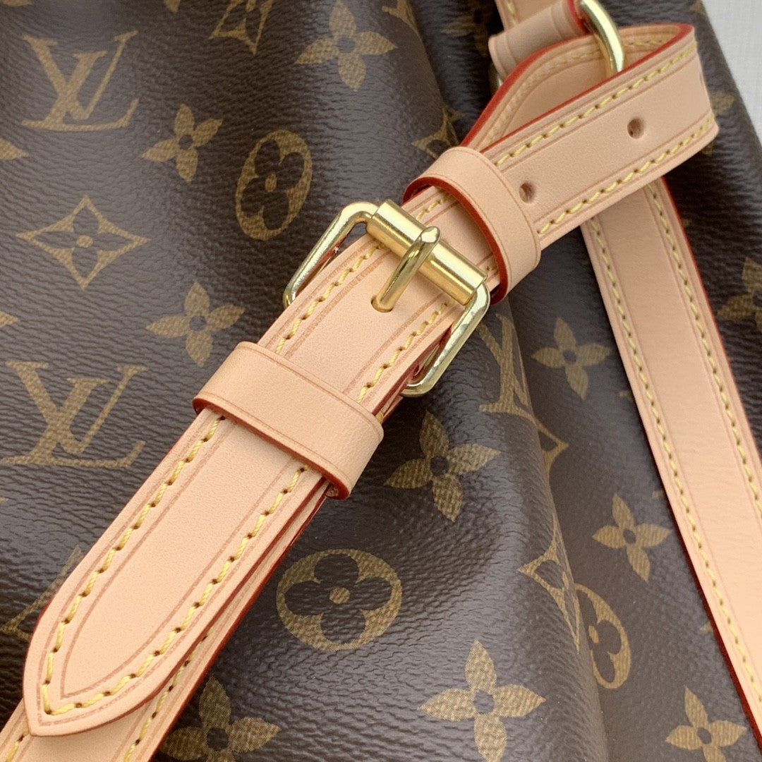 LV NoÃƒÂ© Bucket Bag Monogram Canvas For Women,  Shoulder Bags 13.4in/36cm LV M42224