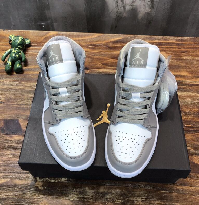 SAMC - NKE Shoes - 1001