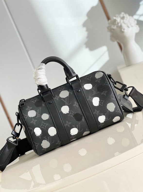 SAMC - LOV Bags - 1346