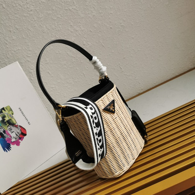 Glami - PD Handbags - 130