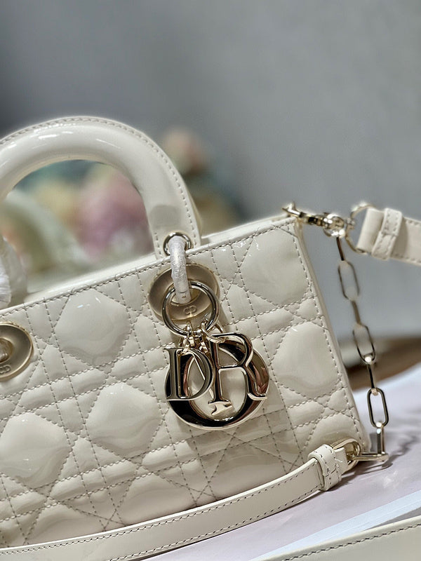ELE - Dir Bags - 1468