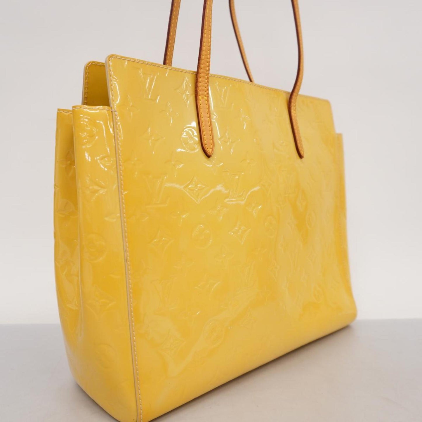 Louis Vuitton Cabas  Patent Leather Tote Bag ()