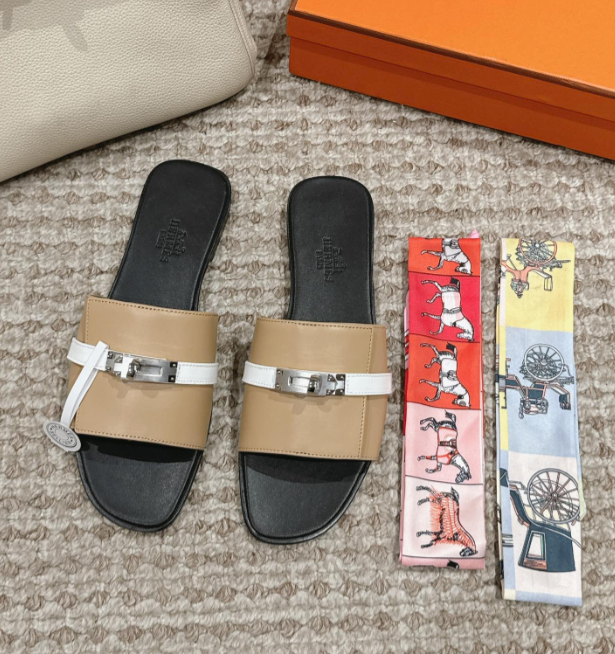 SAMC - HMS Women Shoes - 574