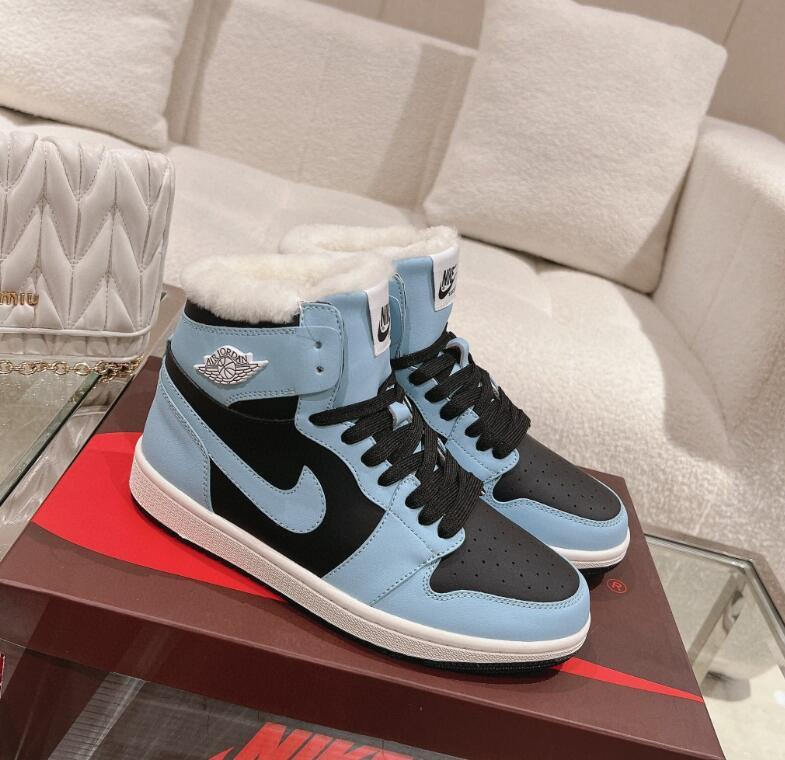 SAMC - NKE Shoes - 314