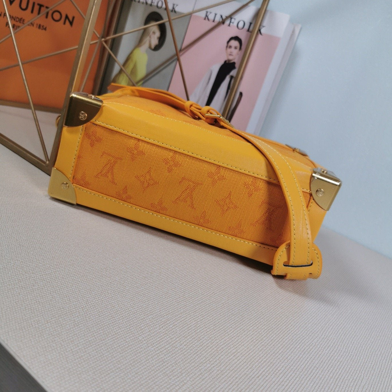EN - New Arrival Bags LUV 256