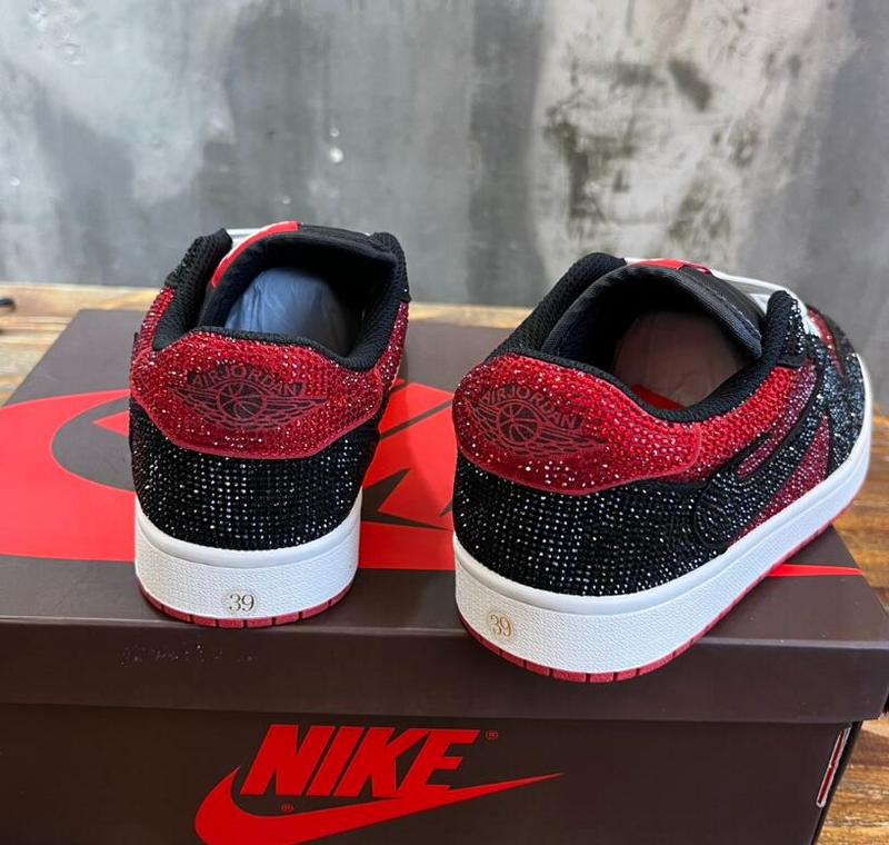 SAMC - NKE Shoes - 428