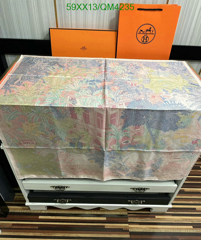 SAMC - HMS Scarves - 617