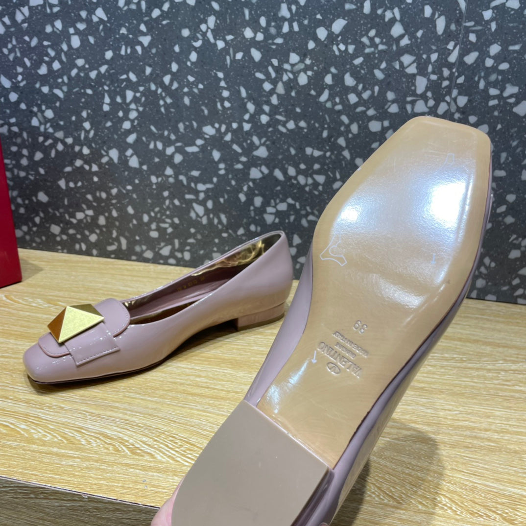 Valentino Garavani One Stud Patent Ballet GlamIats Light Pink For Women