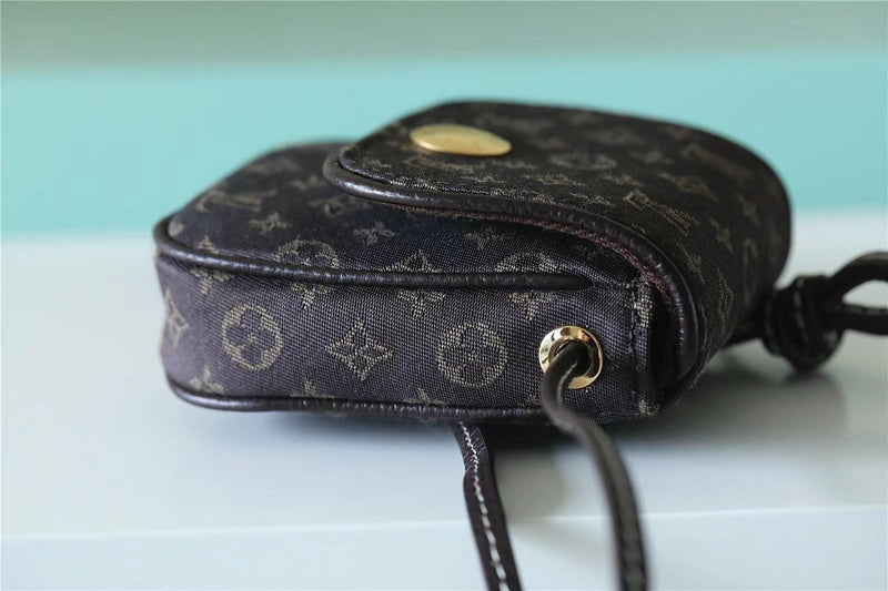ELE - LUV Bags - 097