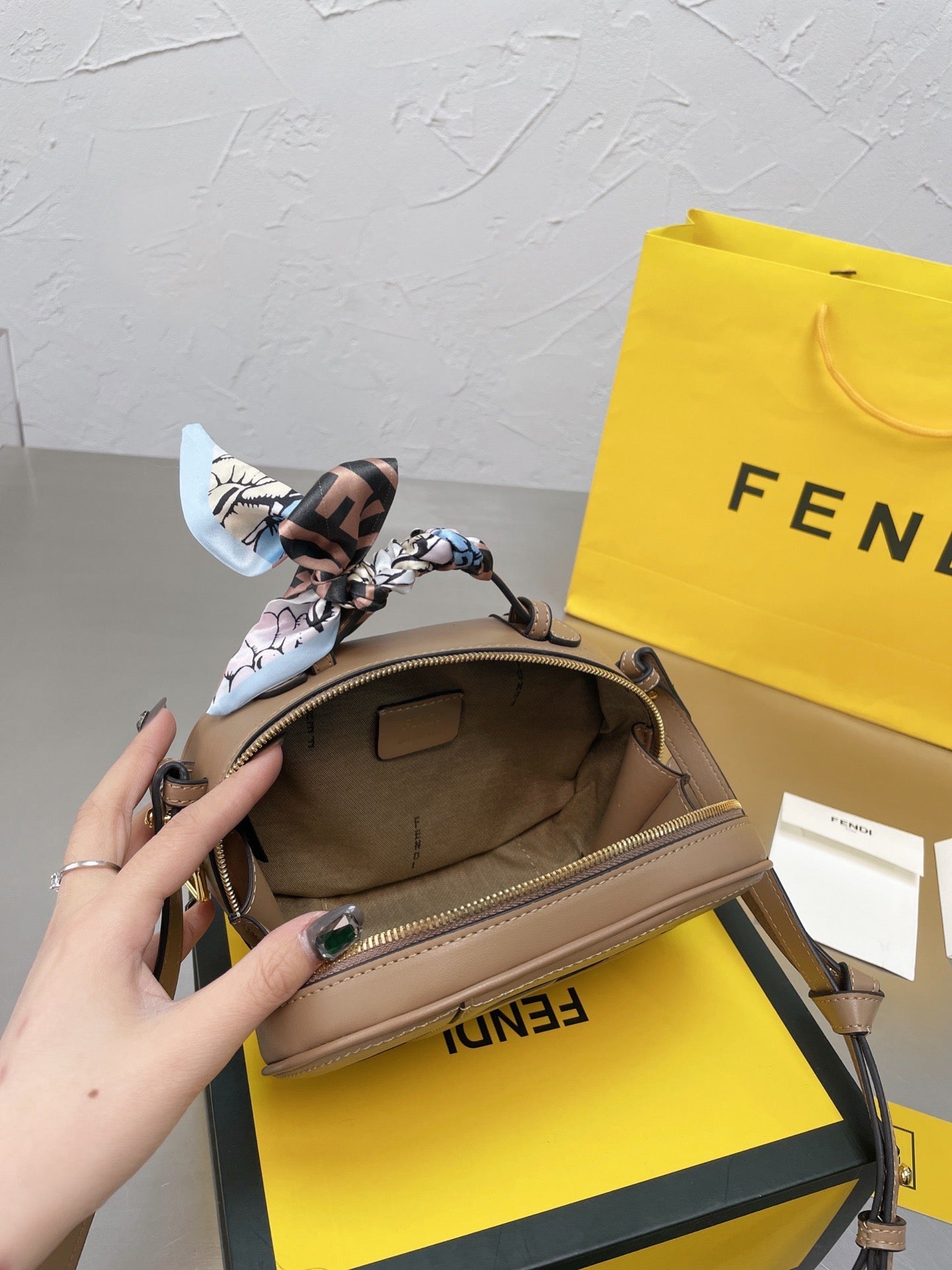EN - New Arrival Bags FEI 241